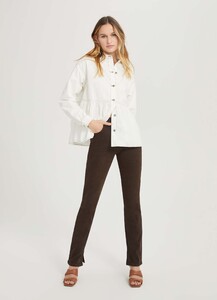 SWET000901_ChambrayPeplumShirt_Ivory_02_2100x.thumb.jpg.64b45bfc86ebfbebcc4b0c5d0015fa58.jpg