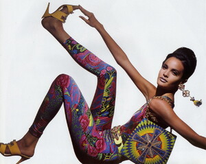 bb_ClaudiaMason_1991_03_VERSACE_HC_Tyen_060_SISAN.thumb.jpg.15c4260ae3511510306be408c66fa6fb.jpg