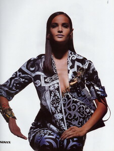 bb_ClaudiaMason_1991_03_VERSACE_HC_Tyen_160_SISAN.thumb.jpg.693777341f7b56ad5e20de1cf7c234c4.jpg