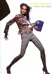 bb_ClaudiaMason_1991_03_VERSACE_HC_Tyen_180_SISAN.thumb.jpg.bfeee25a57949c3c12df5f2f503bbe22.jpg