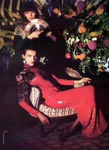 bb_Dalma_1983_09_VALENTINO_HC_ED_FW83_VOGUE_IT_NoriakiYokosuka_060.thumb.jpg.5729c798e1310d3d77968b166fe05e73.jpg