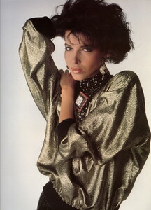 bb_Dalma_1983_09_VALENTINO_HC_FW83_VOGUE_IT_BarryMcKinley_130.thumb.jpg.c890f3ede7ea931c9d0c65e8707ab56c.jpg