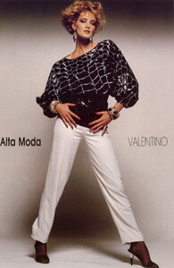 bb_DianneDewitt_1984_03_DIVINA_FEMMINA_VALENTINO_HC_HB_IT_JamesMoore_101_SETARIUM_POLIDORI.thumb.jpg.0210297c0143f1c82d01289384d8b313.jpg