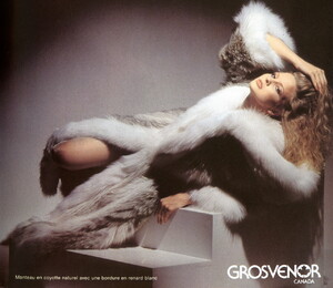 bb_ID_1978_09_GROSVENOR_FURS_HC_FW78_VOGUE_FR_COYOTE_FOX_030.thumb.jpg.d9d8e9e0adbc18185e77729561dd6c67.jpg