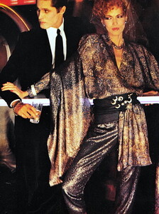 bb_ID_1978_09_LANCETTI_ALTA_MODA_FW78_VOGUE_IT_GianpaoloBarbieri_141.thumb.jpg.6b8093349023633ec8a46a6727e44536.jpg