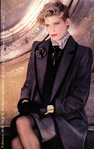 bb_ID_1982_08_VALENTINO_RTW_FW82_VOGUE_IT_phRicoPuhlmann_muTyen_020.thumb.jpg.52d621c9d401239207db192a955ad0f6.jpg