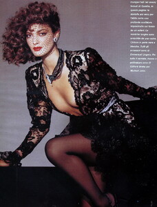 bb_ID_1983_03_UNGARO_HC_SS83_VOGUE_IT_DavidBailey_012.thumb.jpg.39f1b246eee3356e1283583557d2eb6e.jpg