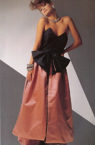bb_ID_1984_03_BALESTRA_HC_HB_IT_AttilioCapra_010_CLERICI_TESSUTO.thumb.jpg.58f0970f882a2c9b1856a6e9395f3c1c.jpg