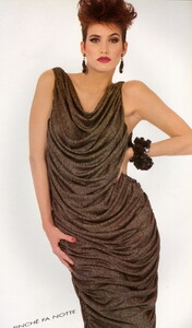 bb_ID_1984_08_MISSONI_FW84_HB_IT_LesGoldberg_022.thumb.jpg.0cb4840b54de7b4f353a4646dccce625.jpg