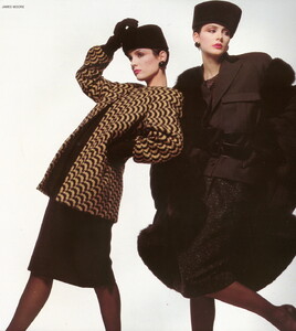 bb_ID_1984_09_VALENTINO_HC_ED_FW84_HB_IT_JamesMoore_030.thumb.jpg.5e5b7ebd240cac6cc397047ede9b6312.jpg