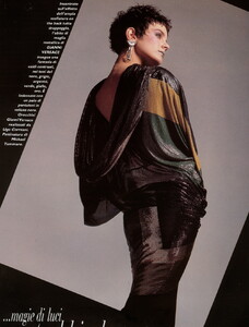bb_ID_1984_09_VERSACE_HC_ED_FW84_HB_IT_JimReiher_040.thumb.jpg.af6909d26c4181b573743c981a33d2ab.jpg