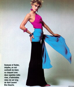 bb_ID_1985_02_YSL_SS85_HB_FR_JamesMoore_033.thumb.jpg.d23c0486f65776fbf04bfc52786f26d5.jpg