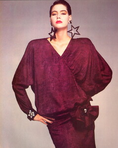 bb_ID_1985_09_KRIZIA_HC_FW85_HB_IT_NestiMendoza_080.thumb.jpg.5dda4f443ab8123d1fb73a6d65dce298.jpg