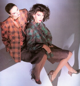 bb_ID_1986_03_BEATRICE_DI_BORBONE_HC_SS86_HB_ITA_Chieregato_070.thumb.jpg.963e4e713a1ac706b048724155a36488.jpg