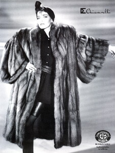 bb_ID_1986_09_CHIAVARELLI_FURS_FW86_VOGUE_IT_SPECIALE_AlbertaTiburzi_030.thumb.jpg.11083866a87fa201b8e977ec1b09d4c5.jpg