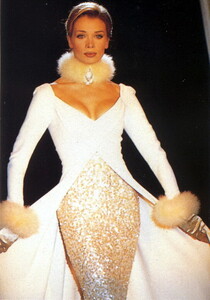 bb_ID_1994_09_SARLI_HC_FW94_020.thumb.jpg.46bf993320d147851a1de9c50e2fa329.jpg