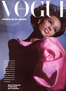 bb_Iman_1983_09_VALENTINO_HC_ED_FW83_VOGUE_IT_Horst_010.thumb.jpg.c0abb2c63825a2aeb903bbfce07e59aa.jpg