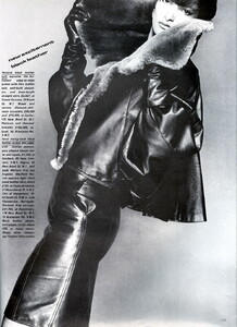 bb_LynnKoester_1983_08_SKINTIGHT_Vogue_UK_TerenceDonovan_022.thumb.jpg.c23e926cd04f959464e0f3c00a459a41.jpg