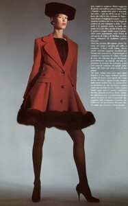 bb_MegGrosswendt_1987_09_VALENTINO_HC_ED_FW87_VOGUE_IT_Hiro_020.thumb.jpg.c71cd3b9f2a242662c381a202b56bc47.jpg