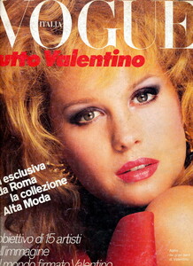 bb_RoseAnnVela_1983_03_COVER_VOGUE_IT_Valentino_HC_SS83_RenaroGrignaschi_010.thumb.jpg.f82f816ceea77871fbc7ccc3e102ac6d.jpg