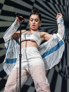 charli-xcx-orlando-7.jpg