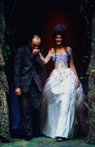 christian-lacroix-hc-ss-98-4.thumb.jpg.c0d51eda3c15dbace6ab373c8525d081.jpg