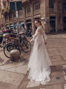 collezione-pinella-passaro-sposa-2022-milano-abiti-sposa-28.jpg