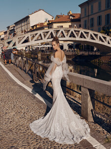 collezione-pinella-passaro-sposa-2022-milano-abiti-sposa-47.jpg