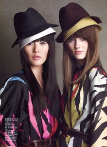 fallromance006.thumb.jpg.d13e07018160c3e9e1334e45d6e6b07d.jpg