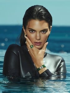 messika-campagne-2022-kendall-1.jpg