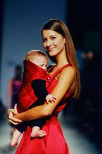 mizrahi-gisele-1.thumb.jpg.c56420c47c52a6f9ff601e4cc1aa404d.jpg