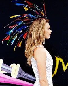 nataliedormer_xo_191189683_118947996925141_9096602770963929349_n.jpg