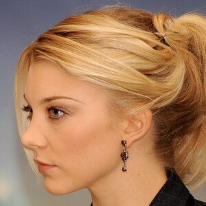 nataliedormer_xo_195431831_331076771697608_1175990891329976645_n.jpg