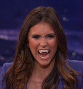 nina_dobrev_shorts_conan9.jpg