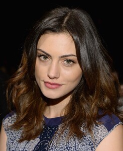 phoebe-tonkin-at-bcbgmaxazria-fashion-show-in-nyc-_8.jpg