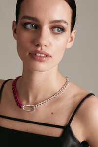 pink-metallic--chrome-plated-statement-necklace.jpeg