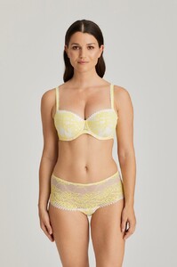 primadonna_twist-lingerie-balcony_bra-wild_rose-0241723-yellow-0_3512941__17253.1580414759.jpg