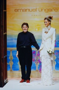ungaro-hc-ss-98-4.thumb.jpg.4a4fe062be87c811d7ebce57a133bd5c.jpg