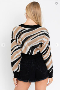 zebra-print-crop-sweater-black-11a1bb87_l.jpg