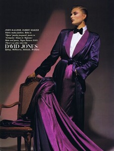 1181815345_DavidJonesAustralia1980s.thumb.jpg.621369eae5f005dbf5bd39c1fe489e1c.jpg