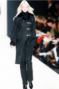 1235129765_RalphLaurenFW20007.thumb.jpg.10e4e279c3efce43ad102852f25ddeca.jpg