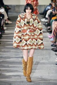 Sofia Steinberg Etro Fall 2022 RTW MFW 1.jpg