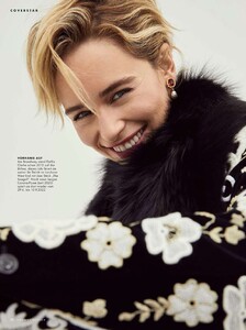 Emilia Clarke @ Cosmopolitan Germany March 2022 04.jpg