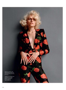 Vogue UK 03.2022-page-007.jpg