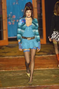 Alison f01betseyJohnson-2.jpg