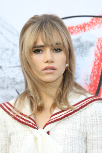 Suki+Waterhouse+Serpentine+Summer+Party+2018+Li-hbeBpLpkx.jpg