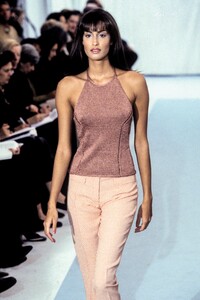 1736453446_VictorAlfaro1997WomenRTW2.thumb.jpg.9e17b9e2825c92735772561573da3e56.jpg