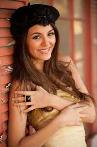 Victoria Justice photo.filmcelebritiesactresses.blogspot-1567.jpg