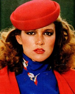 1980EleganceParis003.thumb.jpg.5e2762f537fb054c84d0c01ce2f57b82.jpg