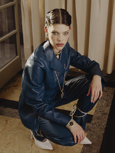 2021.10-Milan-ELLE-Russia-October-issue-6.jpg